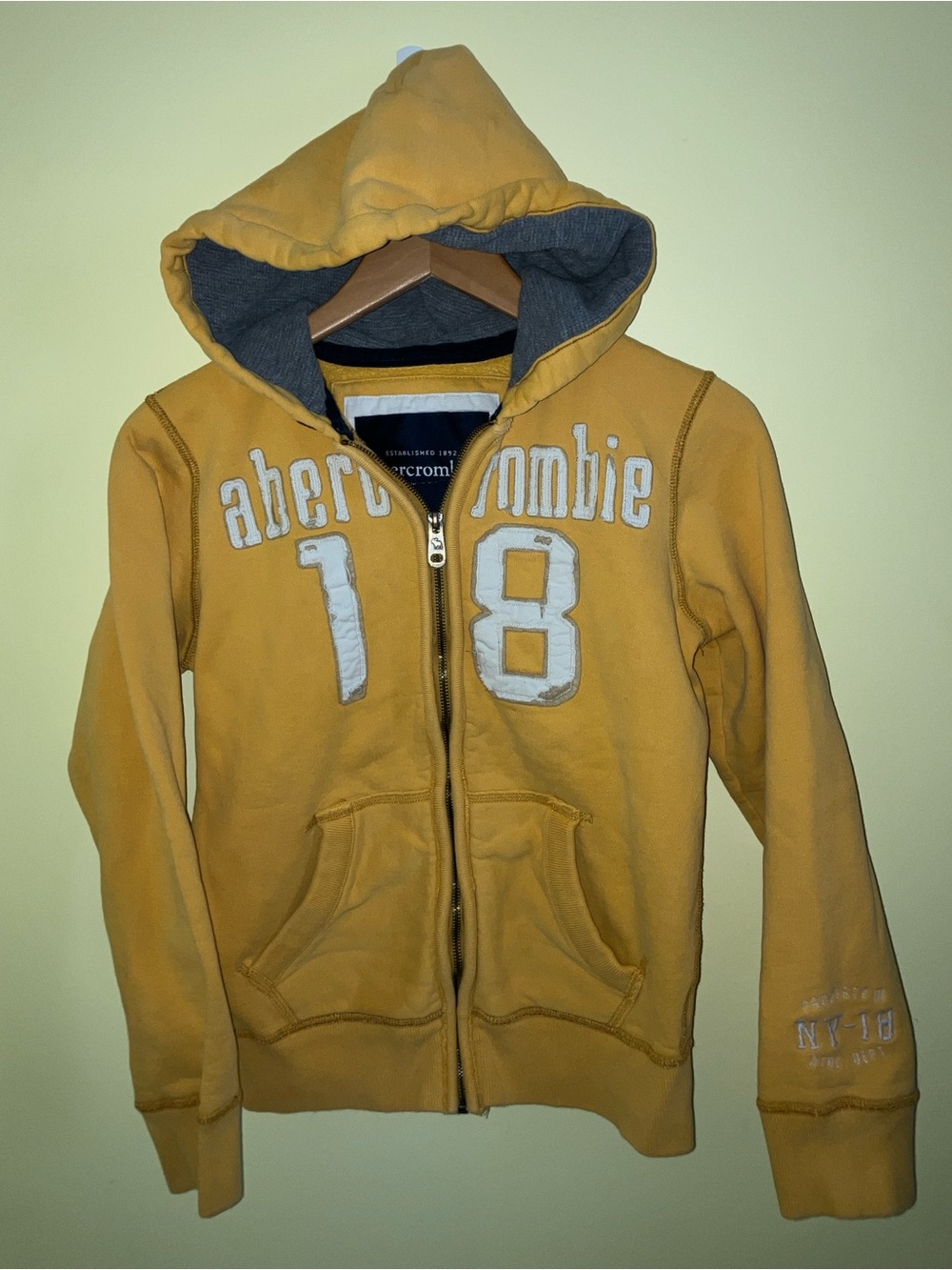 Abercrombie 18 Vintage Y2K thermal lined hoodie full zip jacket yellow sz M
